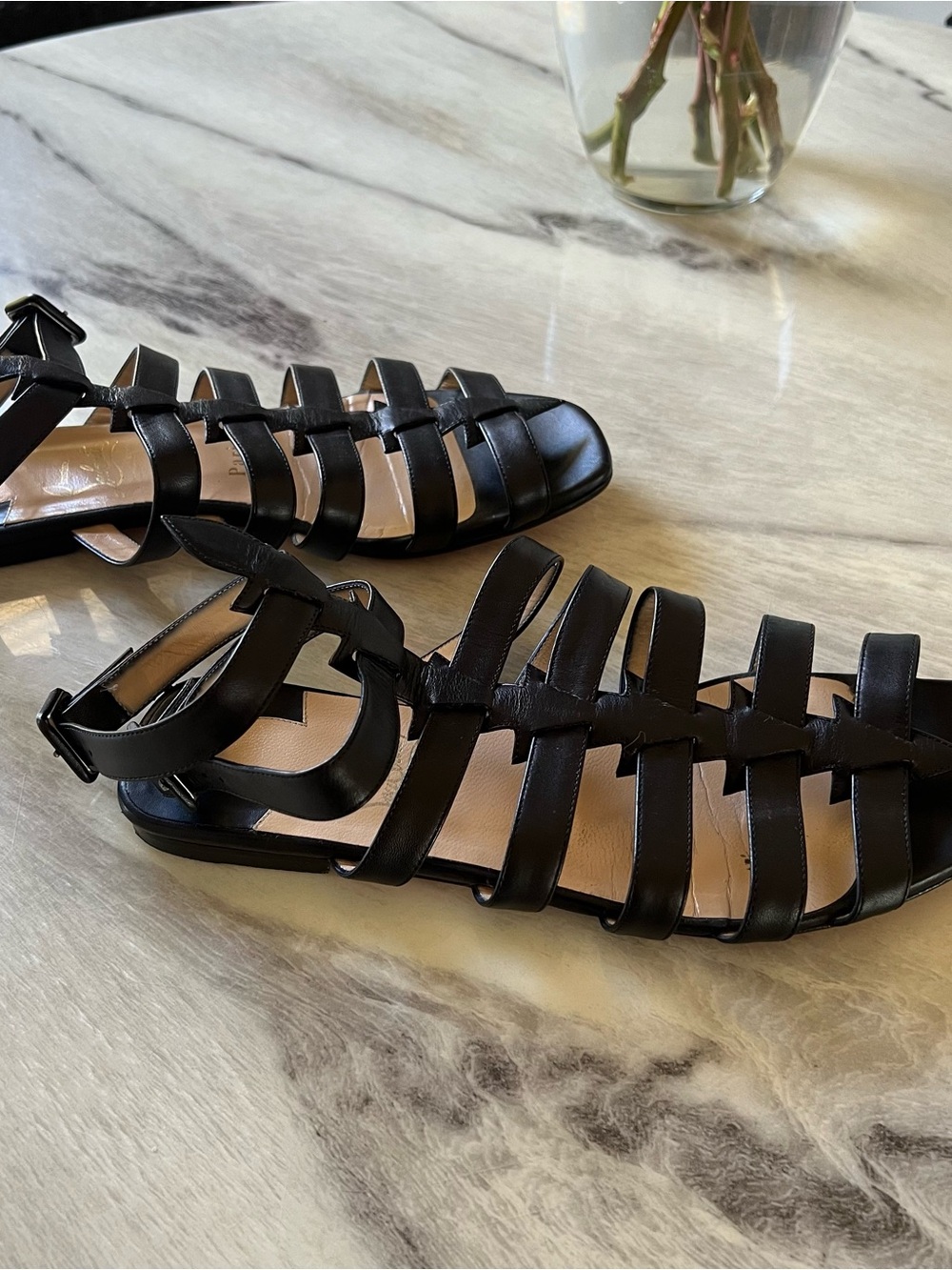 Christian Louboutin Neronna Cage Flat Sandals - Picture 6 of 13
